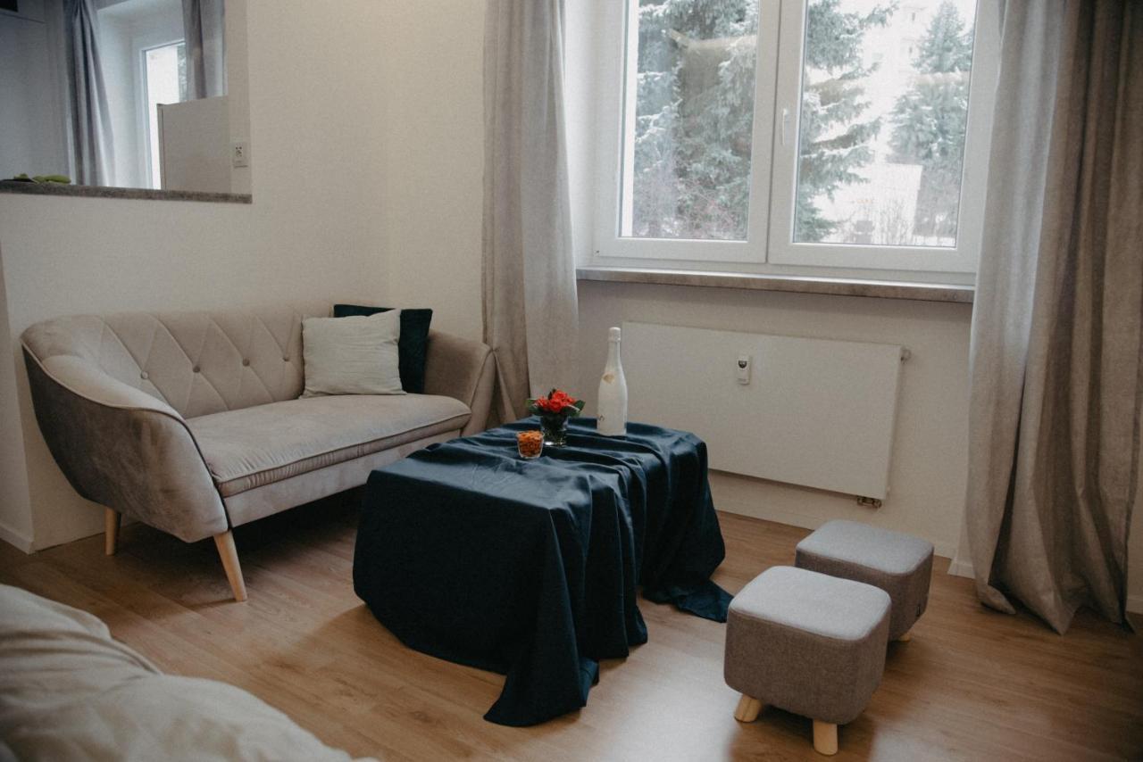 Apartman Penny Appartement Zvolen Buitenkant foto